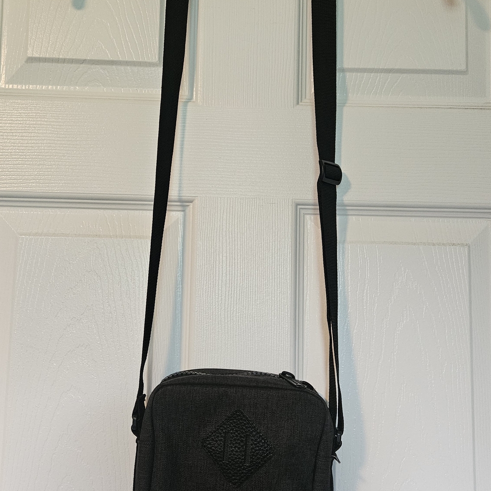 Herschel Supply Company Black Crossbody Bag Minimalist Design